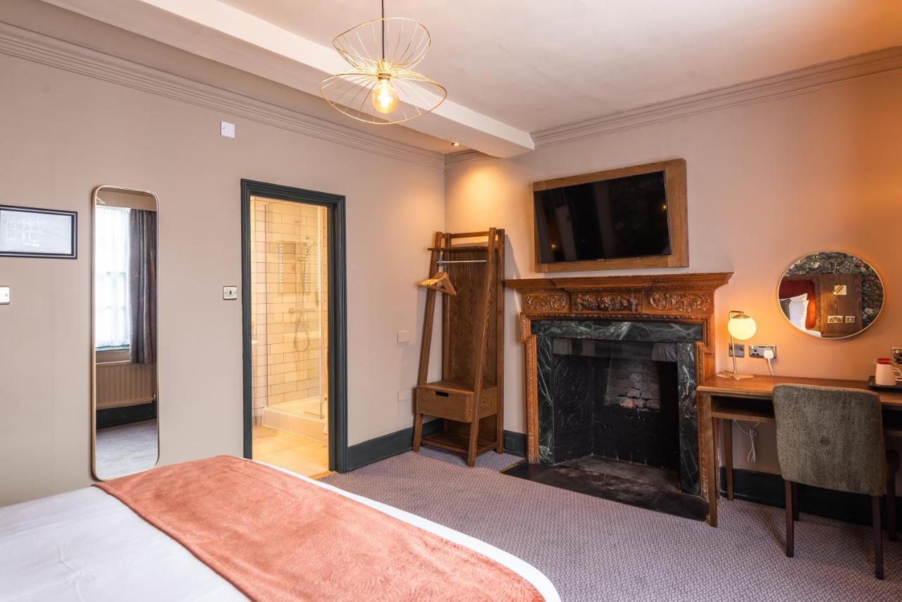 The Bell By Innkeeper'S Collection Aston Clinton ภายนอก รูปภาพ